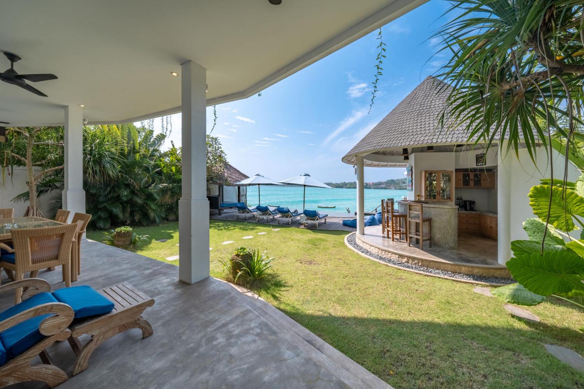 Ceningan Beachside Villas Lembongan Exterior photo
