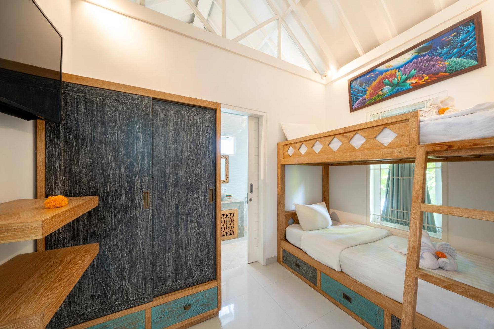 Ceningan Beachside Villas Lembongan Exterior photo