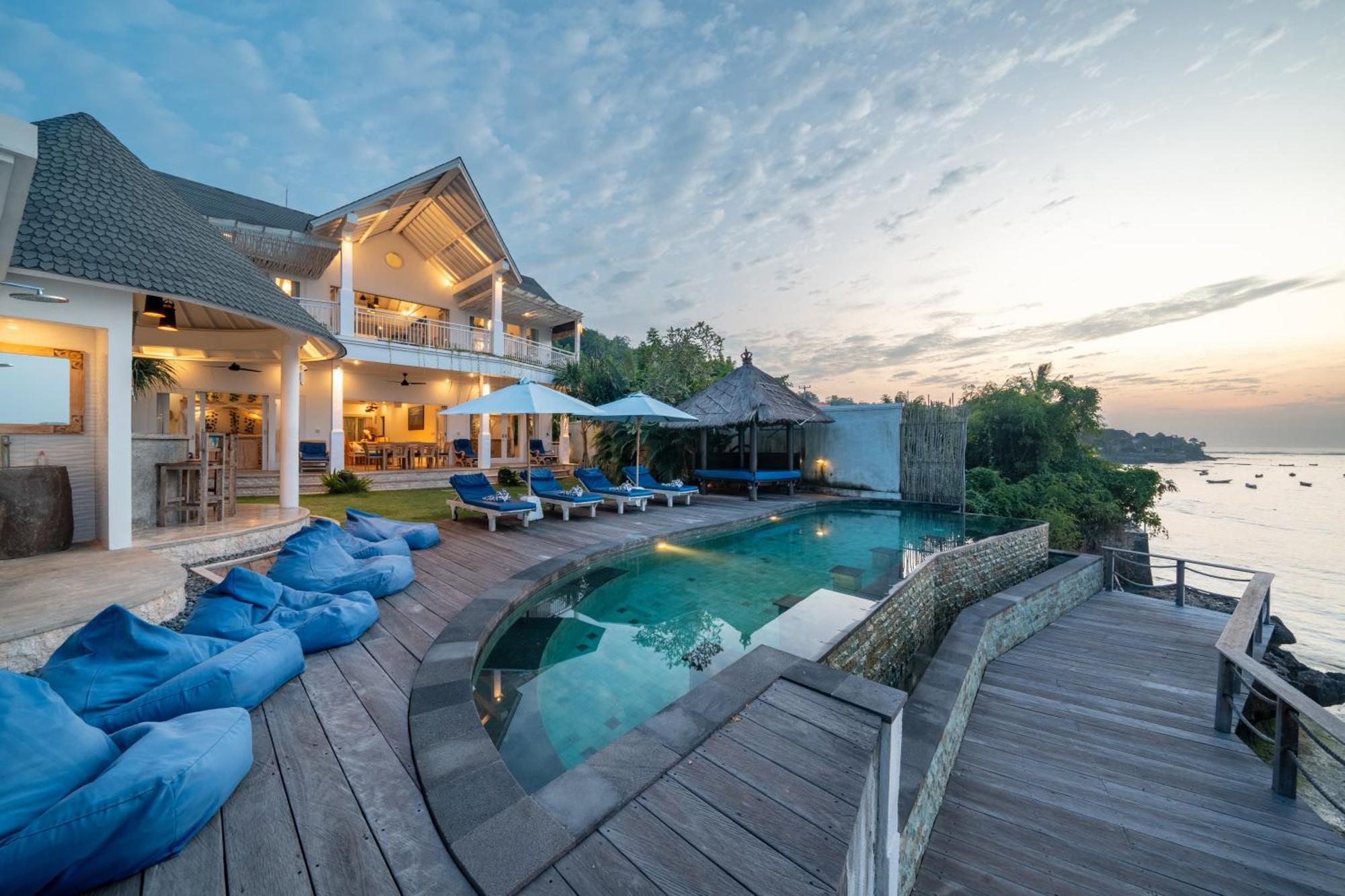 Ceningan Beachside Villas Lembongan Exterior photo