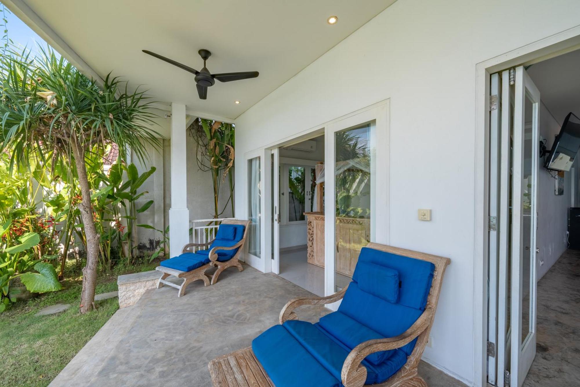 Ceningan Beachside Villas Lembongan Exterior photo