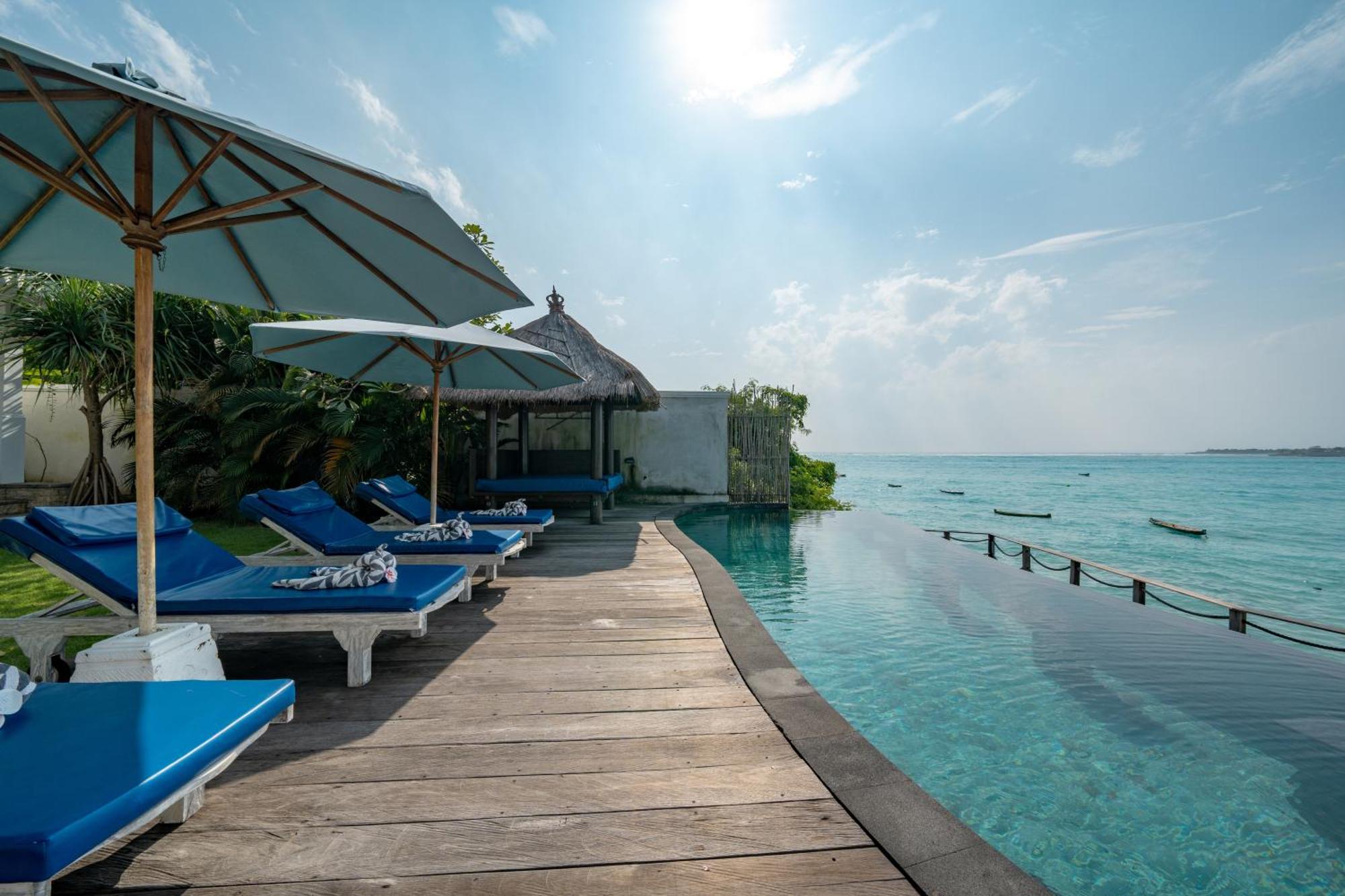 Ceningan Beachside Villas Lembongan Exterior photo