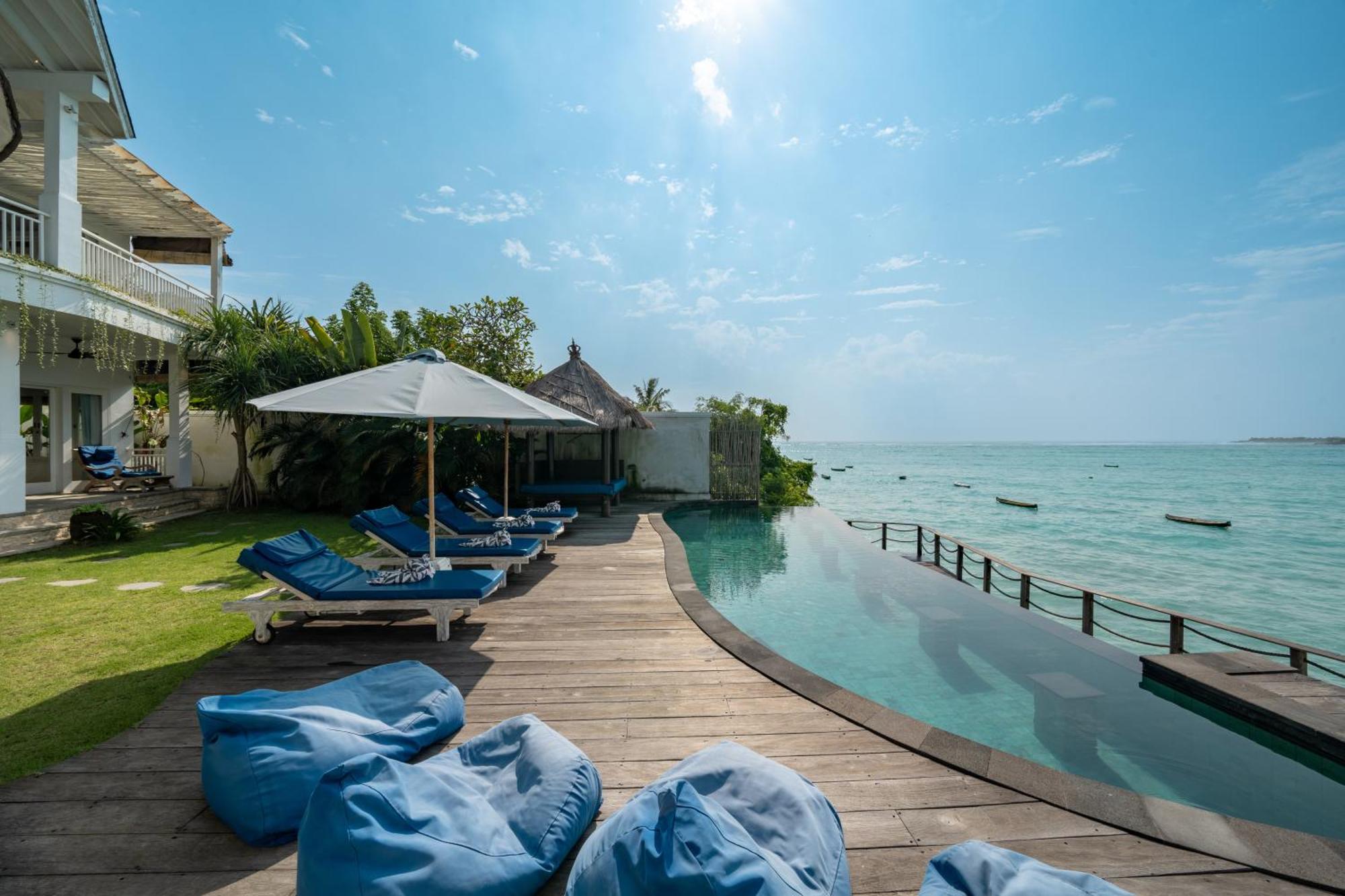 Ceningan Beachside Villas Lembongan Exterior photo